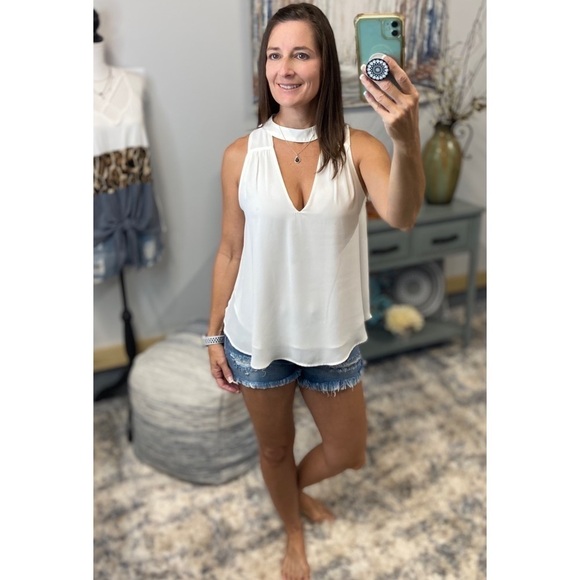 ❤️‍🔥Choker Sleeveless Chiffon Top White 0217 - Picture 4 of 7